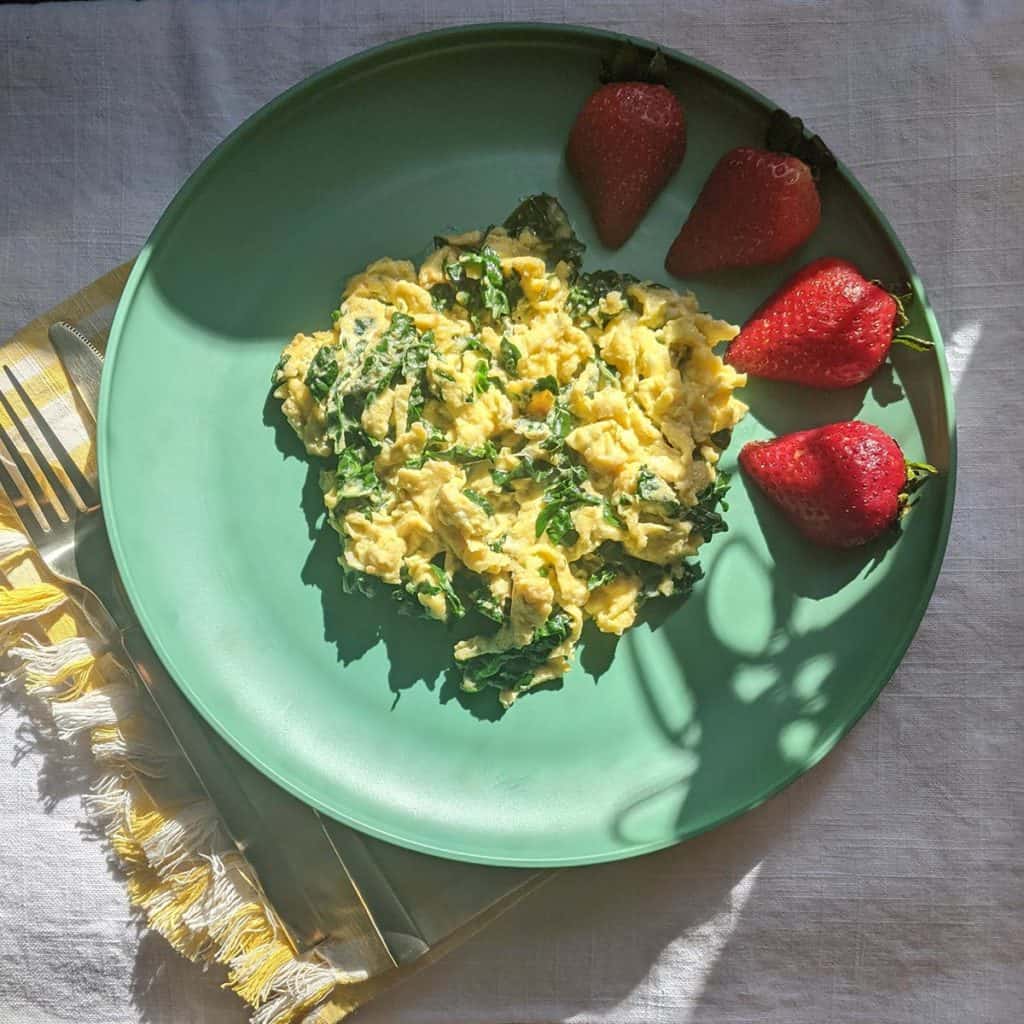 Kale Egg Scramble A Healthy Pregnancy Breakfast Pregnancy Eats