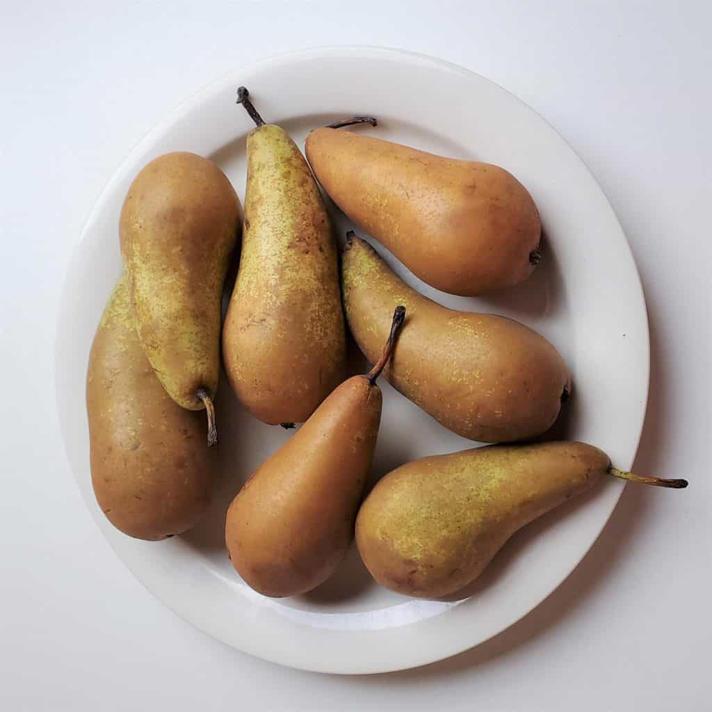 plate of pears