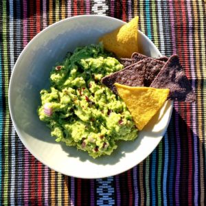 4-Ingredient-Guacamole-in-Bowl